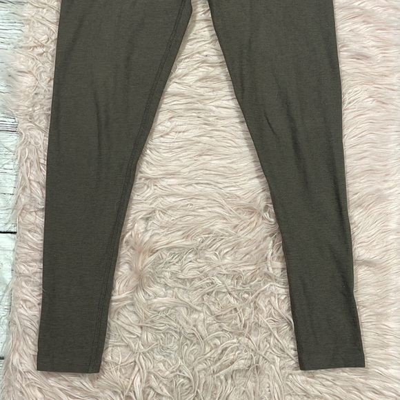 Beyond Yoga Spacedye Caught In The Midi High Waisted Legging Mocha - Picture 6 of 9